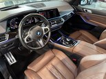 BMW X7-8