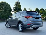 Hyundai Santa Fe-9