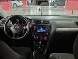 Volkswagen Jetta-12