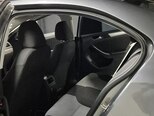 Volkswagen Jetta-5