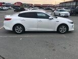 Kia K5-3