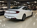 Hyundai Sonata-8