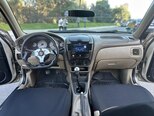 Nissan Sunny-7