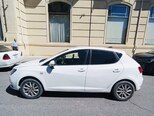 SEAT Ibiza-3