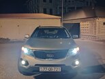 Kia Sorento-1