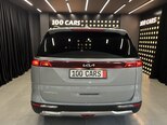 Kia Carnival-5