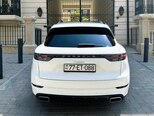 Porsche Cayenne-13