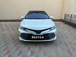 Toyota Camry-1