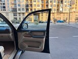Toyota Land Cruiser-6
