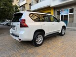 Toyota Land Cruiser Prado-5