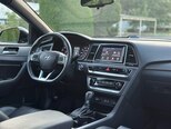 Hyundai Sonata-17