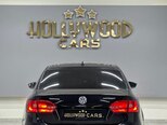Volkswagen Jetta-9