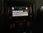 Volkswagen Jetta-22