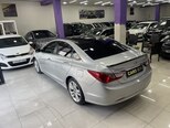 Hyundai Sonata-11
