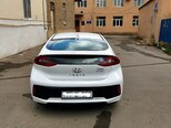 Hyundai IONIQ-7