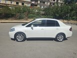 Nissan Tiida-3