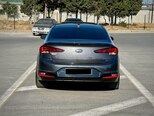 Hyundai Elantra-7