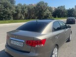 Kia Cerato-7