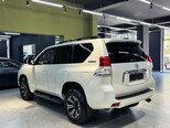 Toyota Land Cruiser Prado-6
