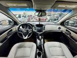Chevrolet Cruze-12
