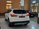 Hyundai Santa Fe-15