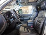 Toyota Land Cruiser-11
