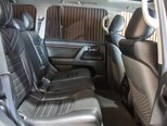 Toyota Land Cruiser-15