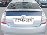 Toyota Prius-4