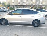 Toyota Prius-2