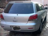 Mitsubishi Airtrek-9