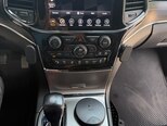 Jeep Grand Cherokee-13