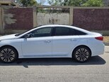 Hyundai Sonata-6