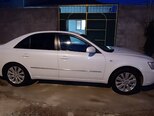 Hyundai Sonata-2