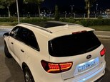 Kia Sorento-3