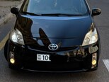 Toyota Prius-2