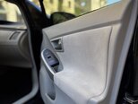 Toyota Prius-18