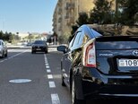 Toyota Prius-3