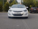 Hyundai Elantra-1