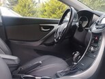 Hyundai Elantra-9