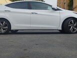 Hyundai Elantra-12