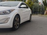 Hyundai Elantra-15