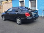 Nissan Sunny-6