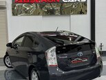 Toyota Prius-11