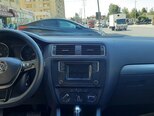 Volkswagen Jetta-2