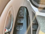 Kia Carnival-14