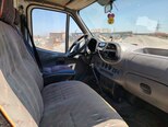 Ford Transit-13
