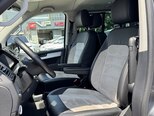 Volkswagen Multivan-8