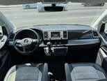 Volkswagen Multivan-20