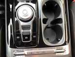 Kia Carnival-9