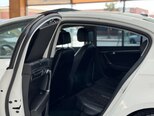 Volkswagen Passat-41